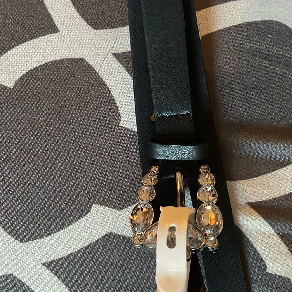 Black rymestone belt